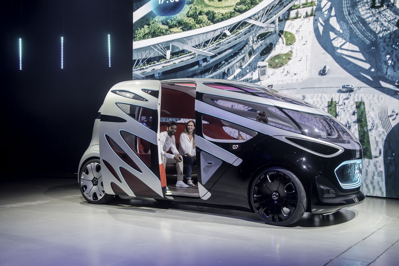 Mercedes-Benz Vision URBANETIC People-Mover-Modul // Mercedes-Benz Vision URBANETIC people-mover module